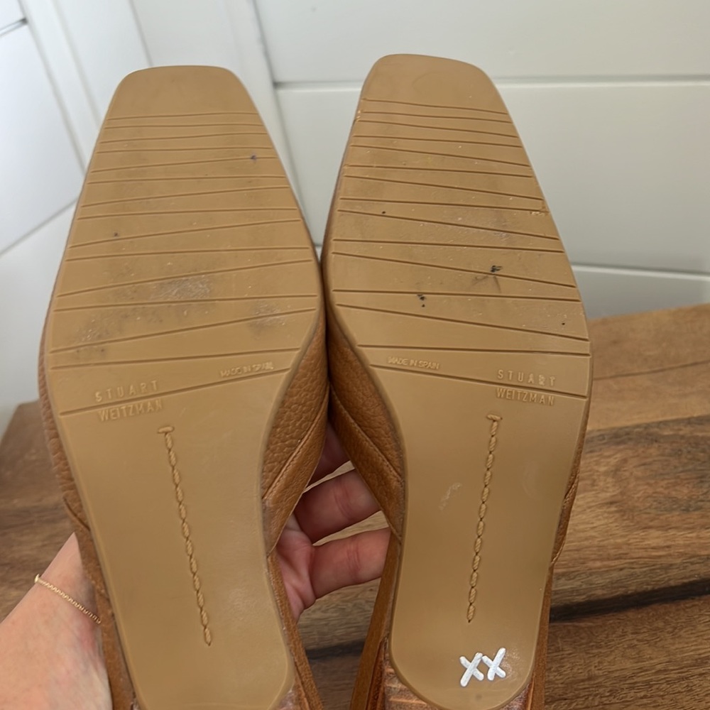 Stuart Weitzman mules in excellent condition - Picture 14 of 17